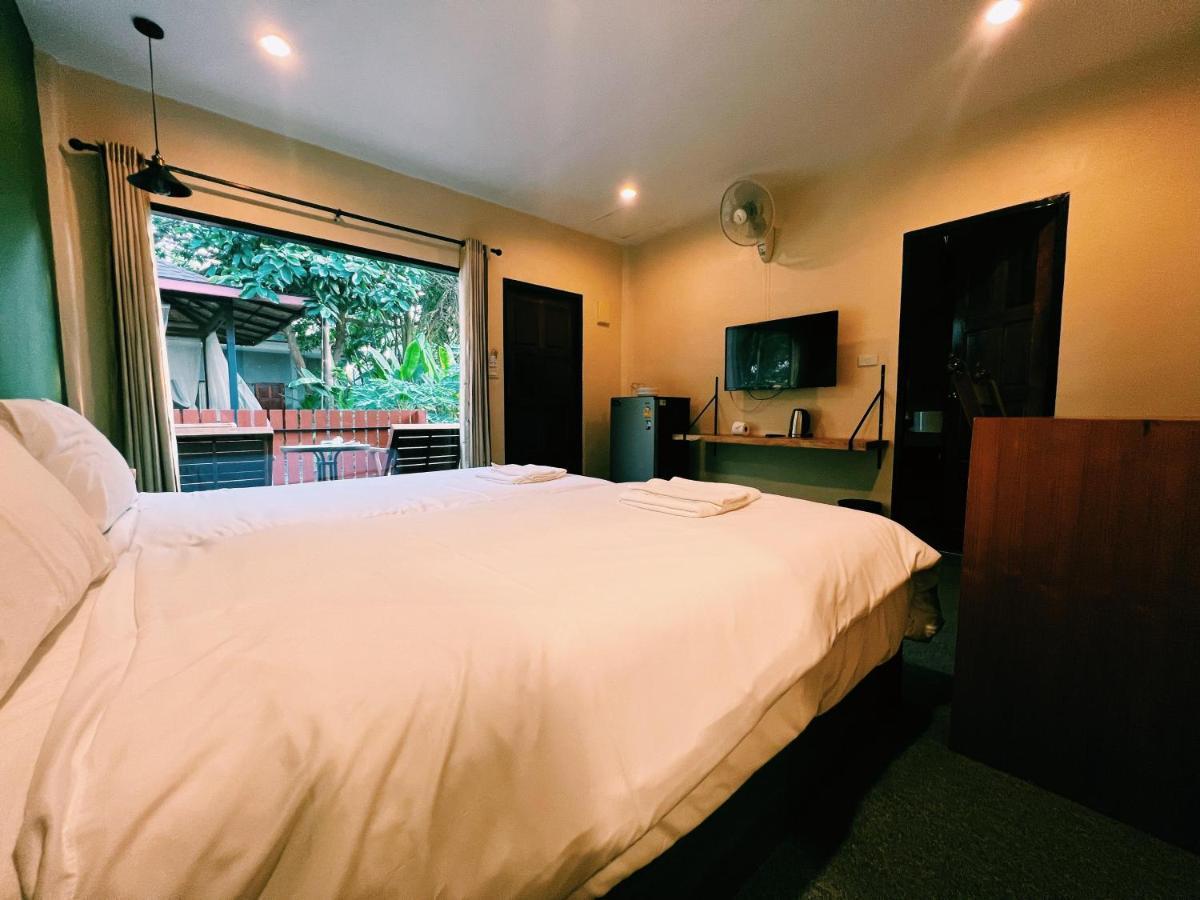 Vivi Hotel Resort Phuket Extérieur photo