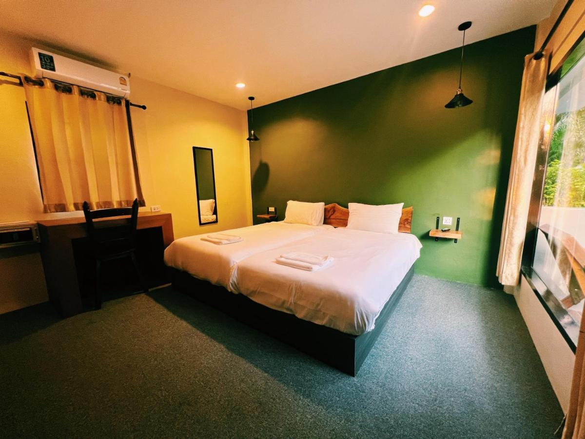 Vivi Hotel Resort Phuket Extérieur photo